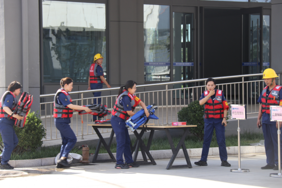 “以‘演’促防 以‘練’備戰(zhàn)”公司保稅區(qū)廠區(qū)開(kāi)展2024年自然災(zāi)害（防臺(tái)風(fēng)、防汛）處置演練活動(dòng)658.png